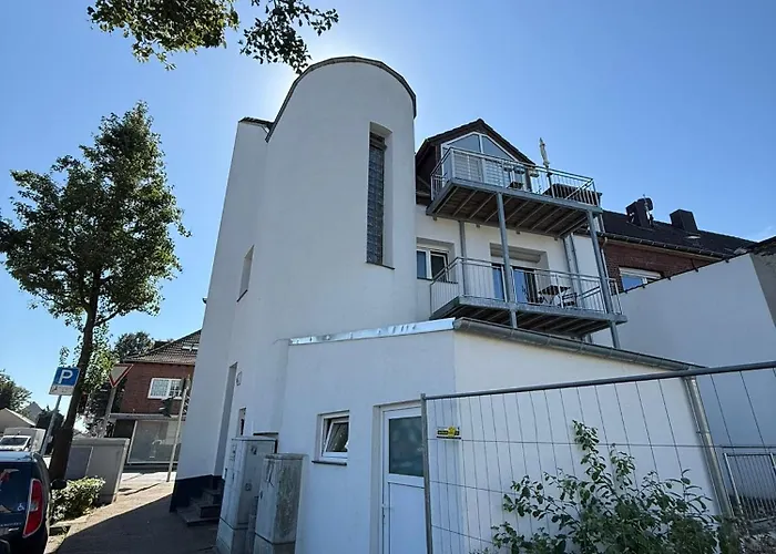 Neu Eingerichtete 75qm Boarding House Aachen * 伍尔瑟伦