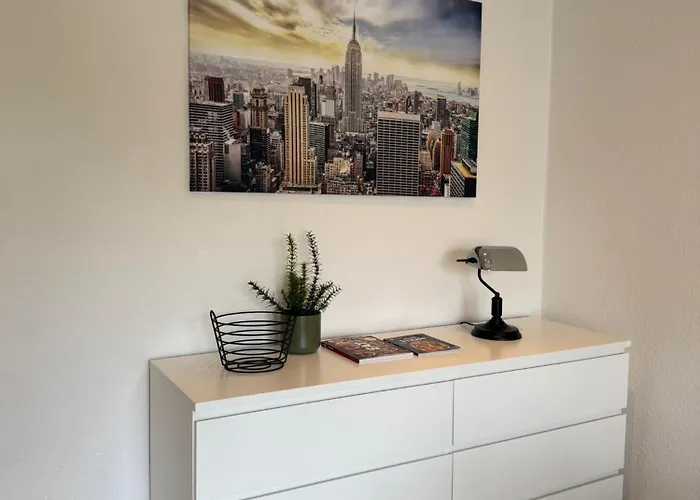 Neu Eingerichtete 75qm Boarding House Aachen 公寓