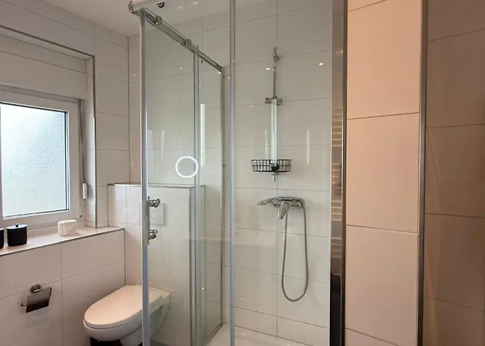 公寓 Neu Eingerichtete 75qm Boarding House Aachen