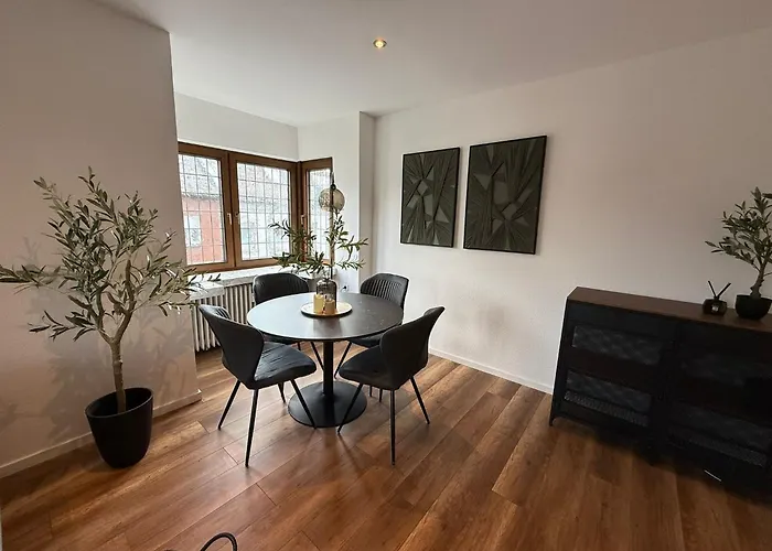 Neu Eingerichtete 75qm Boarding House Aachen 公寓